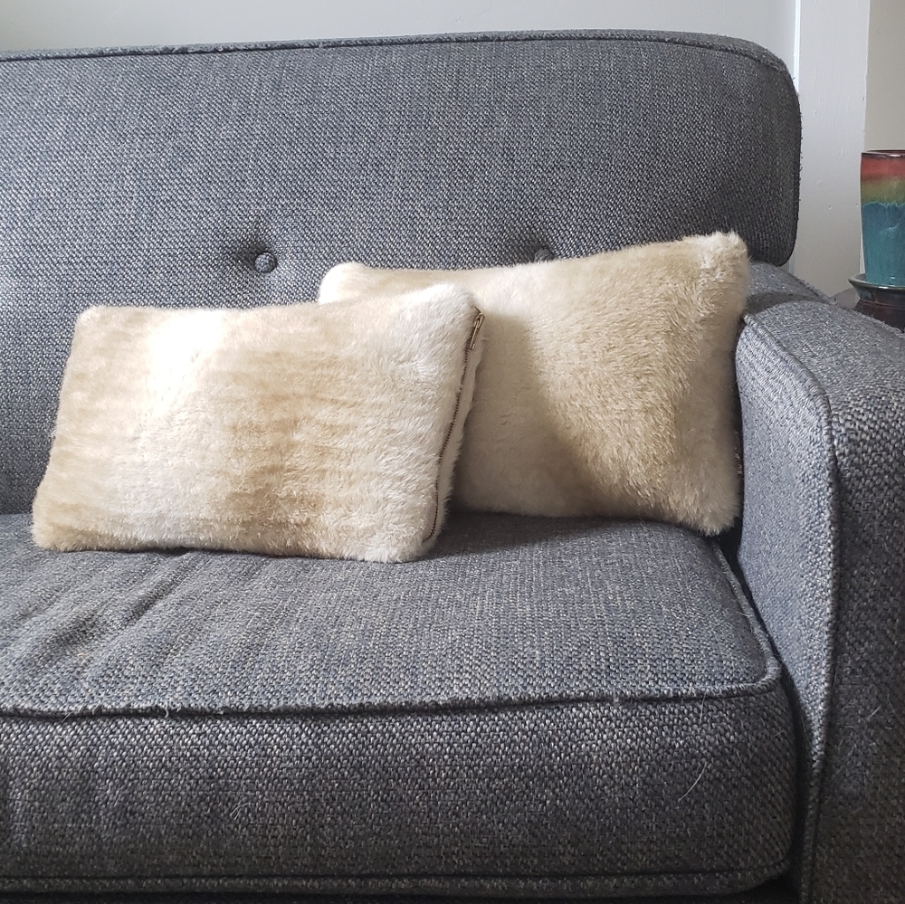 Woolrich faux fur lumbar throw pillow